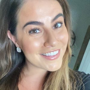 Meet your Posher, Stef